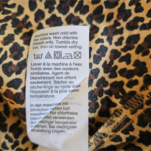 J. Crew women's animal print causal button up shirt size M - Picture 13 of 14